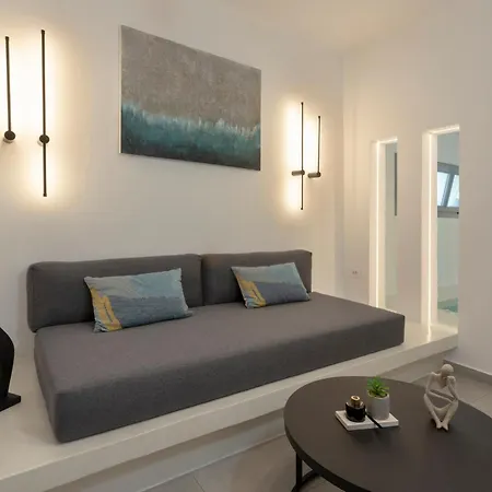 Linea Luxury * Fira (Santorini)